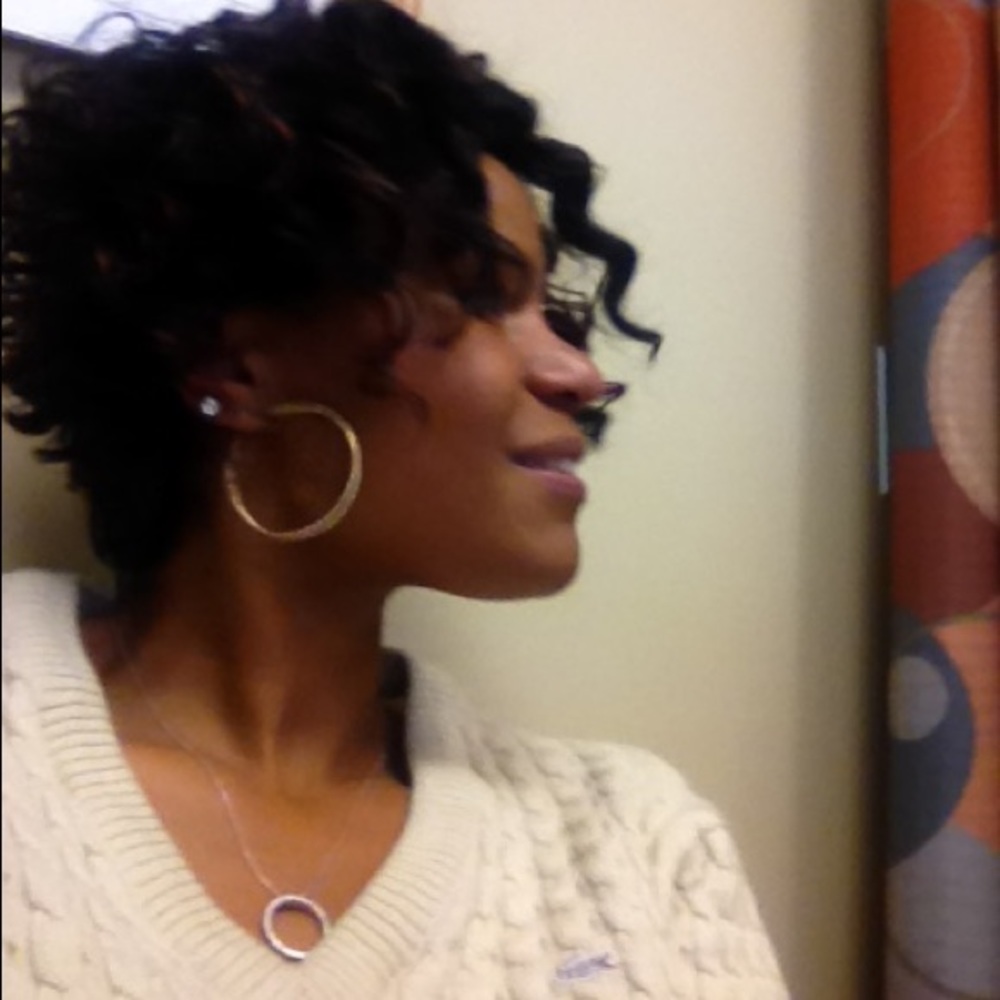 Meet your Posher, Tonya